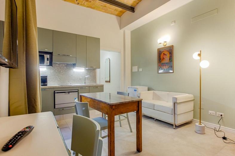 Villino Mari Camere Con Parcheggio Privato Gratuito Ascoli Piceno Buitenkant foto