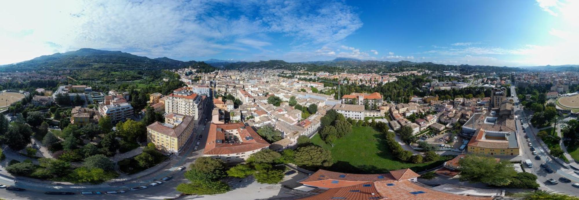 Villino Mari Camere Con Parcheggio Privato Gratuito Ascoli Piceno Buitenkant foto